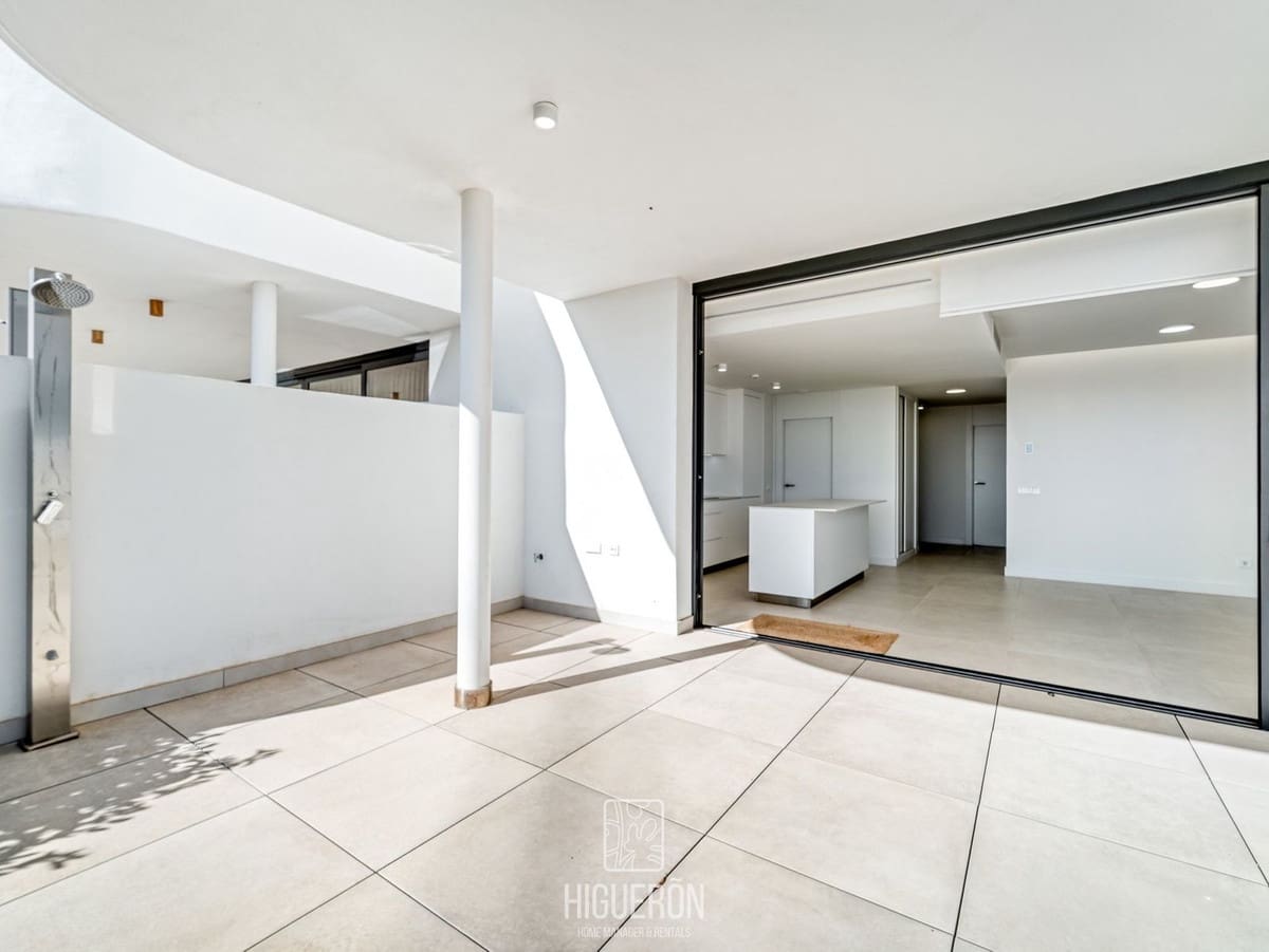 3 soveværelse Lejlighed til salg i Fuengirola - € 777.000 (Ref: 9755056)