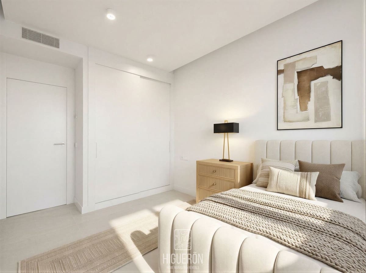 3 soveværelse Lejlighed til salg i Fuengirola - € 777.000 (Ref: 9755056)