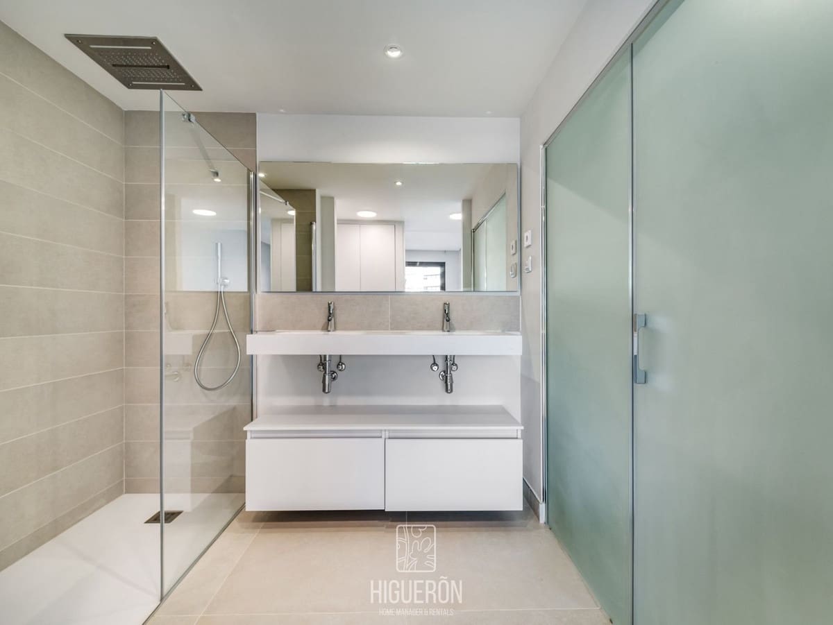 3 soveværelse Lejlighed til salg i Fuengirola - € 777.000 (Ref: 9755056)