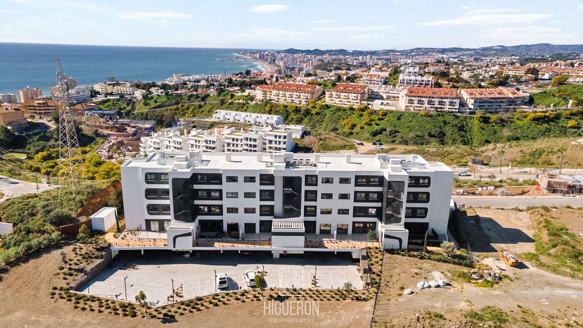 3 soveværelse Lejlighed til salg i Fuengirola - € 777.000 (Ref: 9755056)