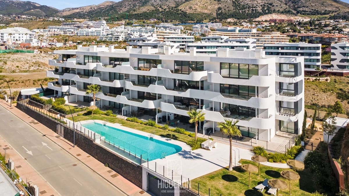 3 soveværelse Lejlighed til salg i Fuengirola - € 777.000 (Ref: 9755056)