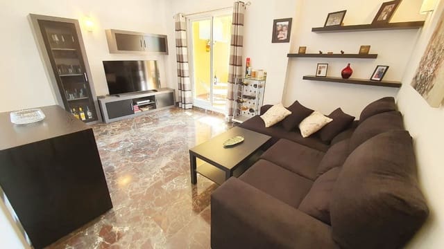 1 bedroom Apartment for sale in Carvajal, Fuengirola with garage - € 249,000 (Ref: 9755061)
