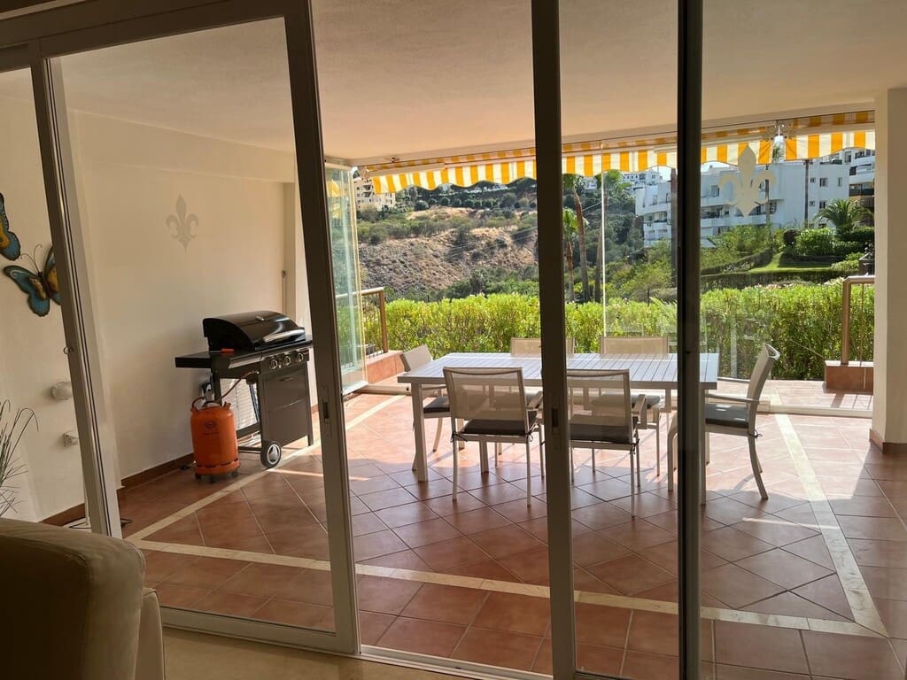 2 makuuhuone Huoneisto myytävänä paikassa Miraflores - 399 000 € (Ref: 9756301)