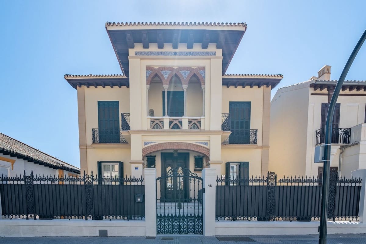 3 quarto Penthouse para venda em Malaga cidade - 2 050 000 € (Ref: 9763294)