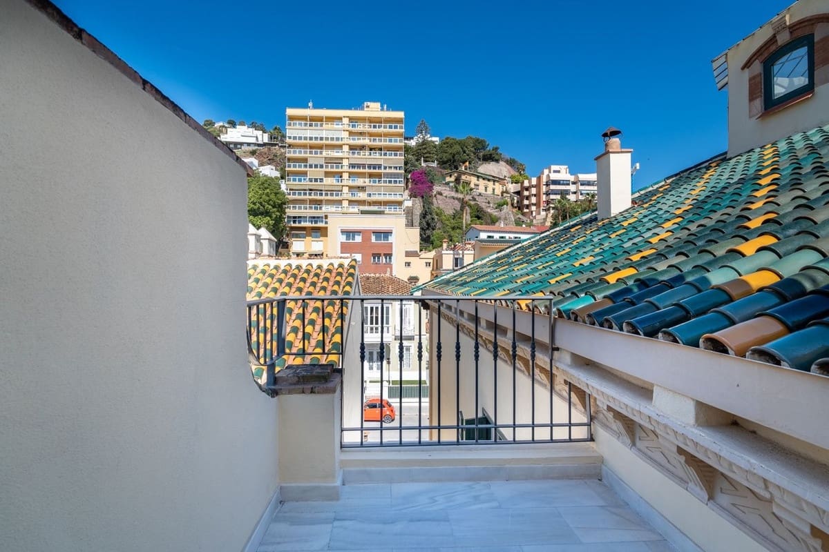 3 quarto Penthouse para venda em Malaga cidade - 2 050 000 € (Ref: 9763294)