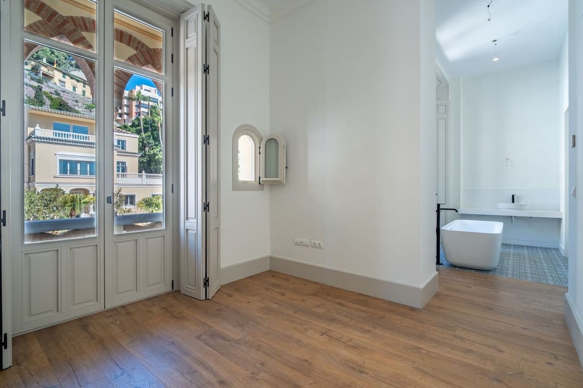 3 quarto Penthouse para venda em Malaga cidade - 2 150 000 € (Ref: 9763295)