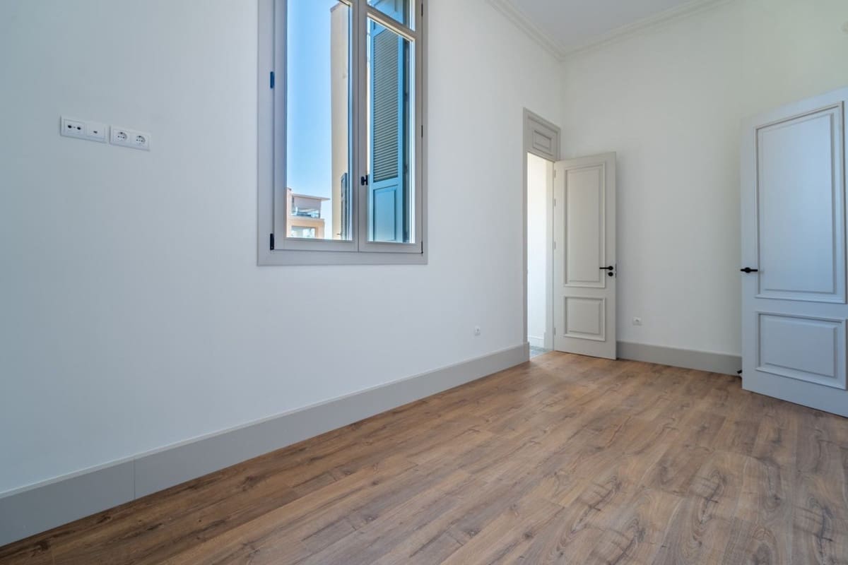 3 quarto Penthouse para venda em Malaga cidade - 2 150 000 € (Ref: 9763295)