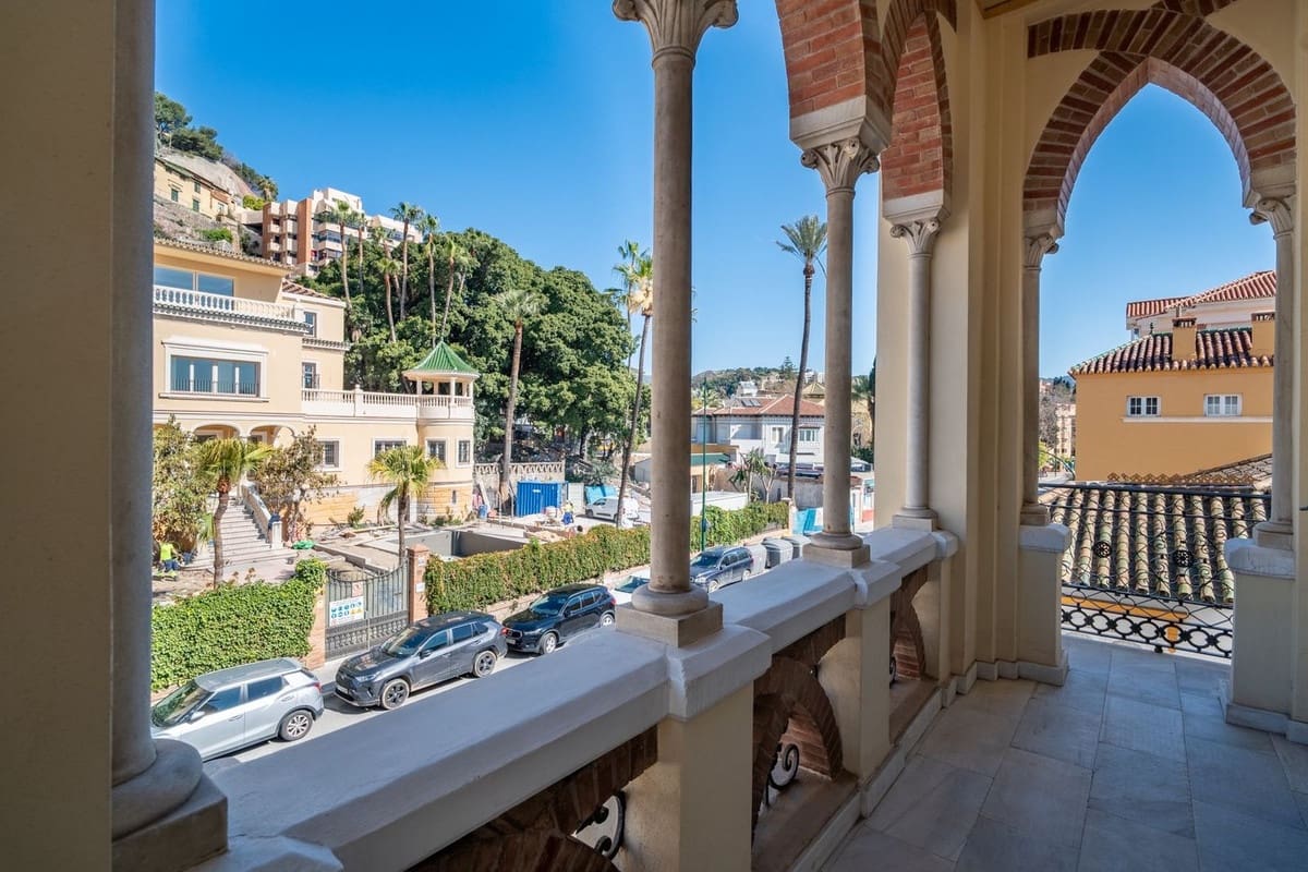 3 quarto Penthouse para venda em Malaga cidade - 2 150 000 € (Ref: 9763295)