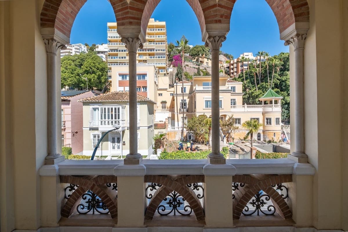 3 quarto Penthouse para venda em Malaga cidade - 2 150 000 € (Ref: 9763295)