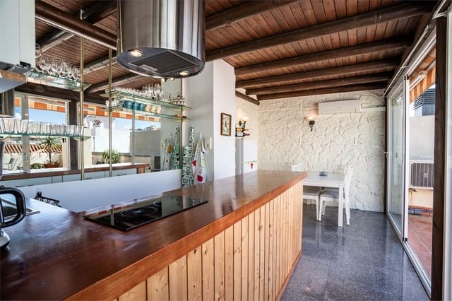 3 camera da letto Appartamento in vendita in Los Boliches , Fuengirola con garage - 595.000 € (Rif: 9763299)