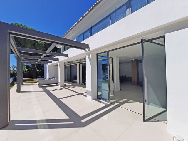 4 slaapkamer Villa te koop in Elviria, Marbella - € 3.500.000 (Ref: 9763304)