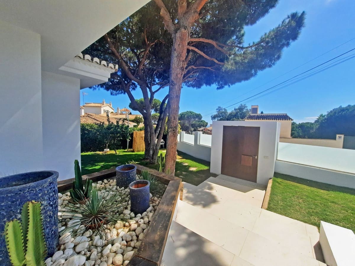 4 slaapkamer Villa te koop in Elviria - € 3.500.000 (Ref: 9763304)