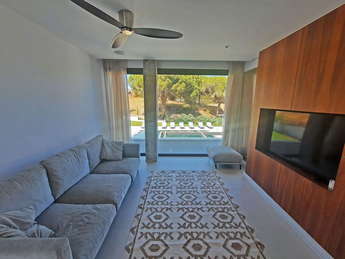 4 slaapkamer Villa te koop in Elviria - € 3.500.000 (Ref: 9763304)