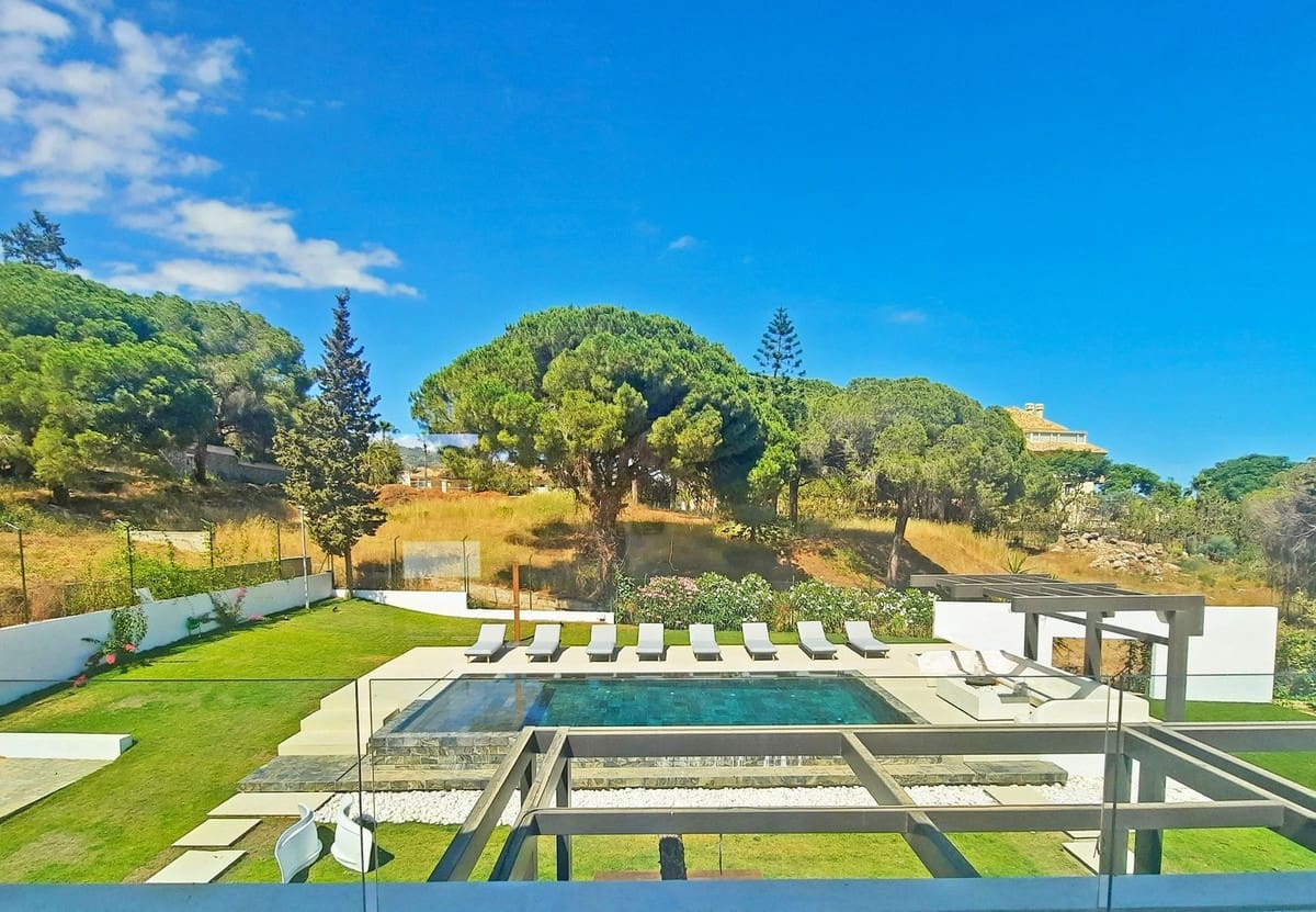 4 slaapkamer Villa te koop in Elviria - € 3.500.000 (Ref: 9763304)