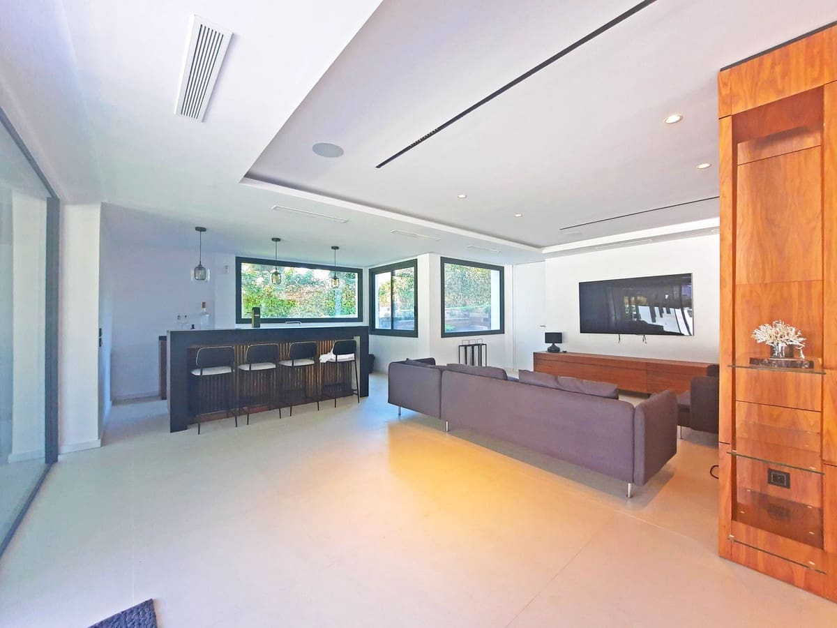 4 slaapkamer Villa te koop in Elviria - € 3.500.000 (Ref: 9763304)