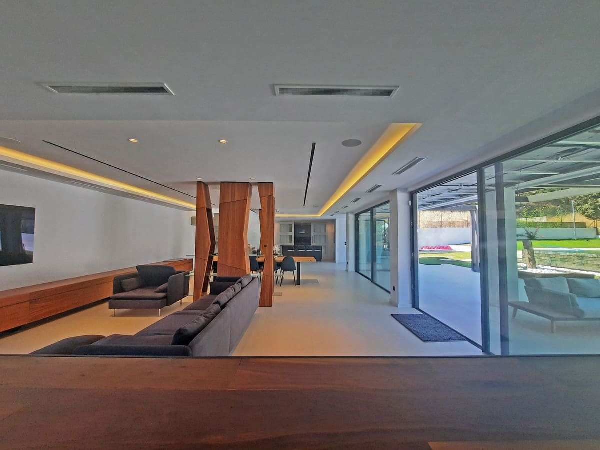 4 slaapkamer Villa te koop in Elviria - € 3.500.000 (Ref: 9763304)