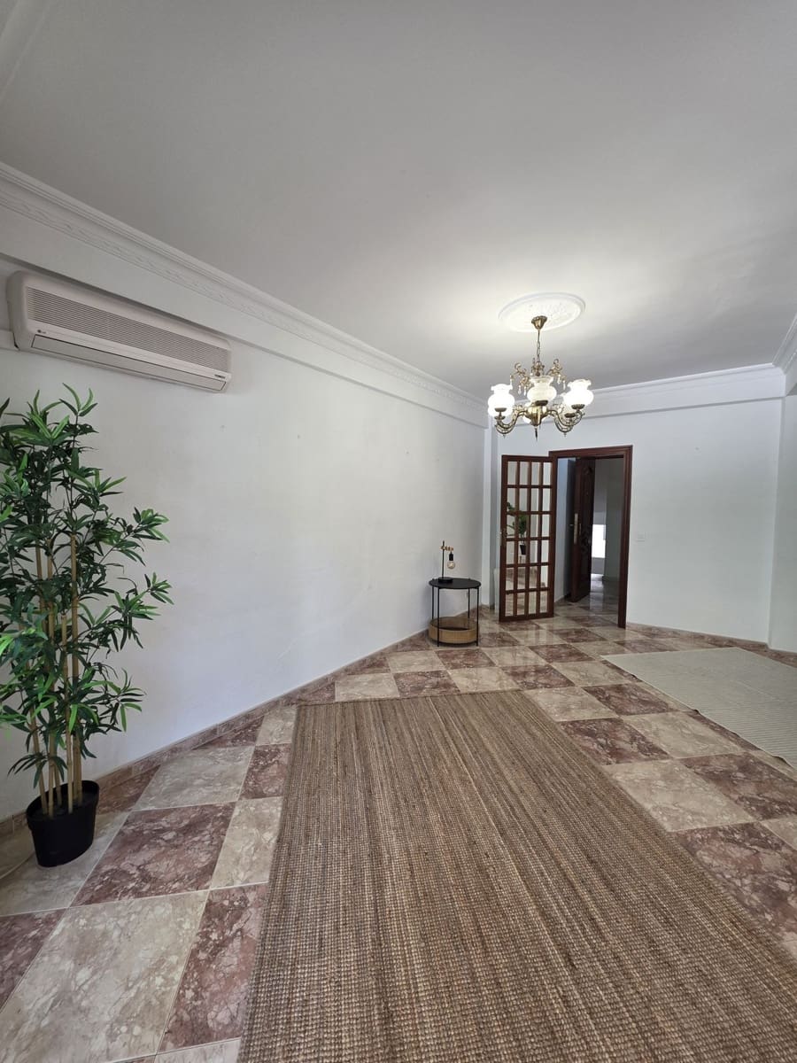 3 chambre Appartement à vendre à Fuengirola avec garage - 275 000 € (Ref: 9763435)