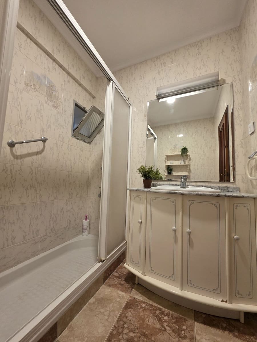 3 chambre Appartement à vendre à Fuengirola avec garage - 275 000 € (Ref: 9763435)