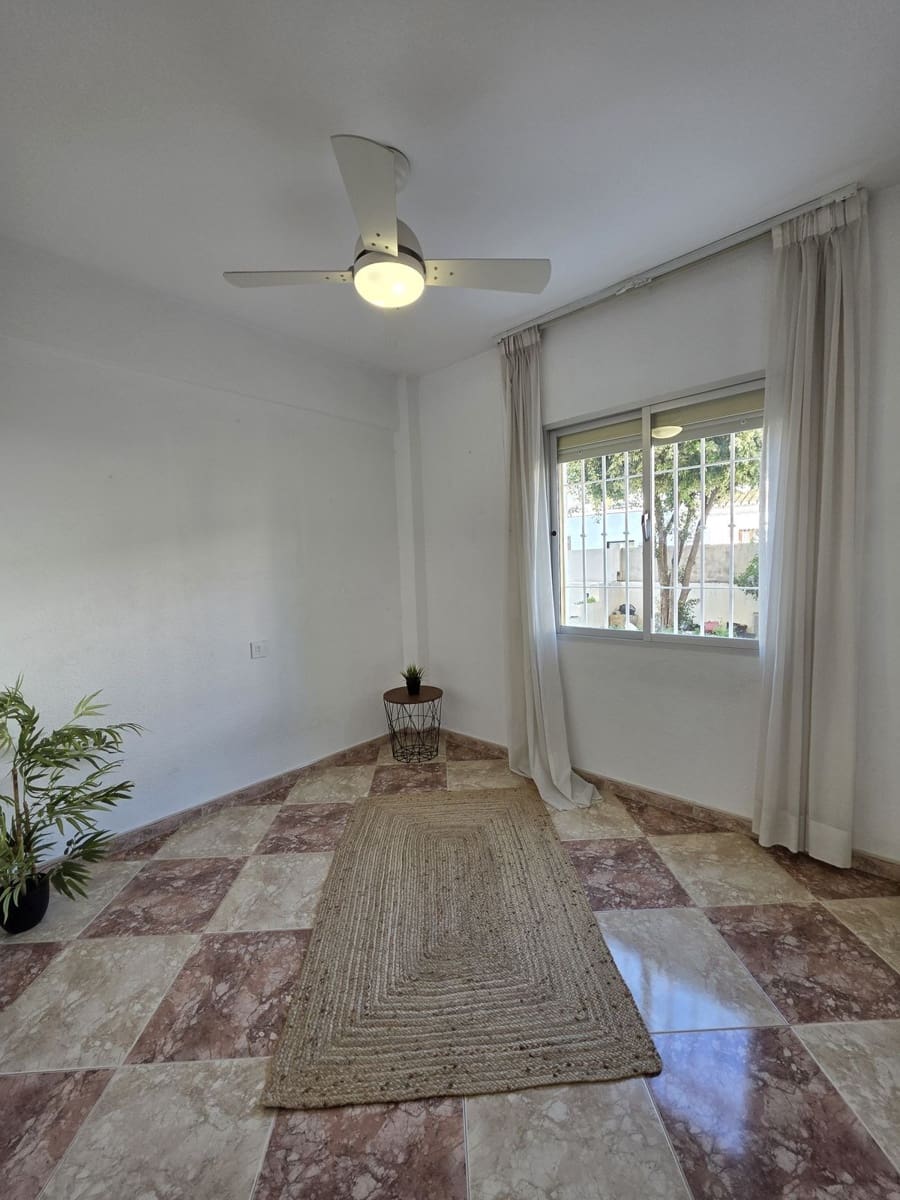 3 chambre Appartement à vendre à Fuengirola avec garage - 275 000 € (Ref: 9763435)