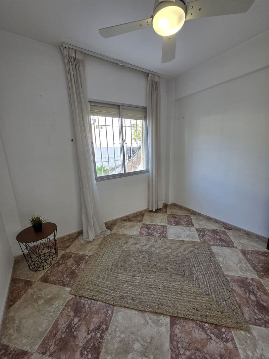 3 chambre Appartement à vendre à Fuengirola avec garage - 275 000 € (Ref: 9763435)