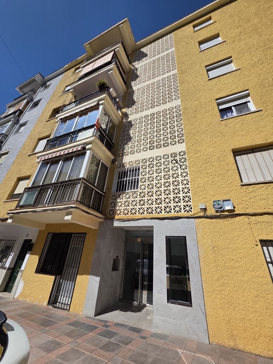 3 chambre Appartement à vendre à Fuengirola avec garage - 275 000 € (Ref: 9763435)