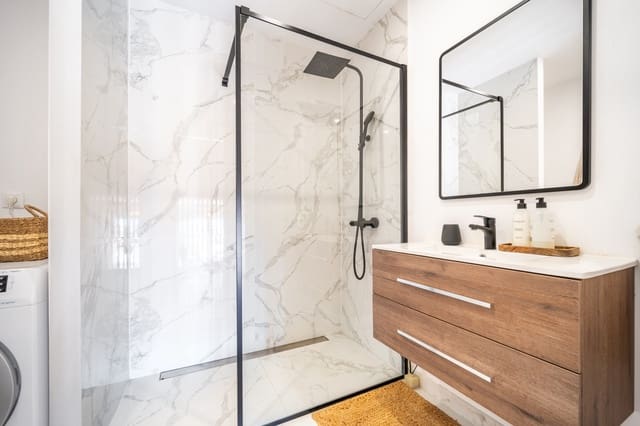 3 quarto Penthouse para venda em Puerto Banus, Marbella - 1 145 000 € (Ref: 9763436)