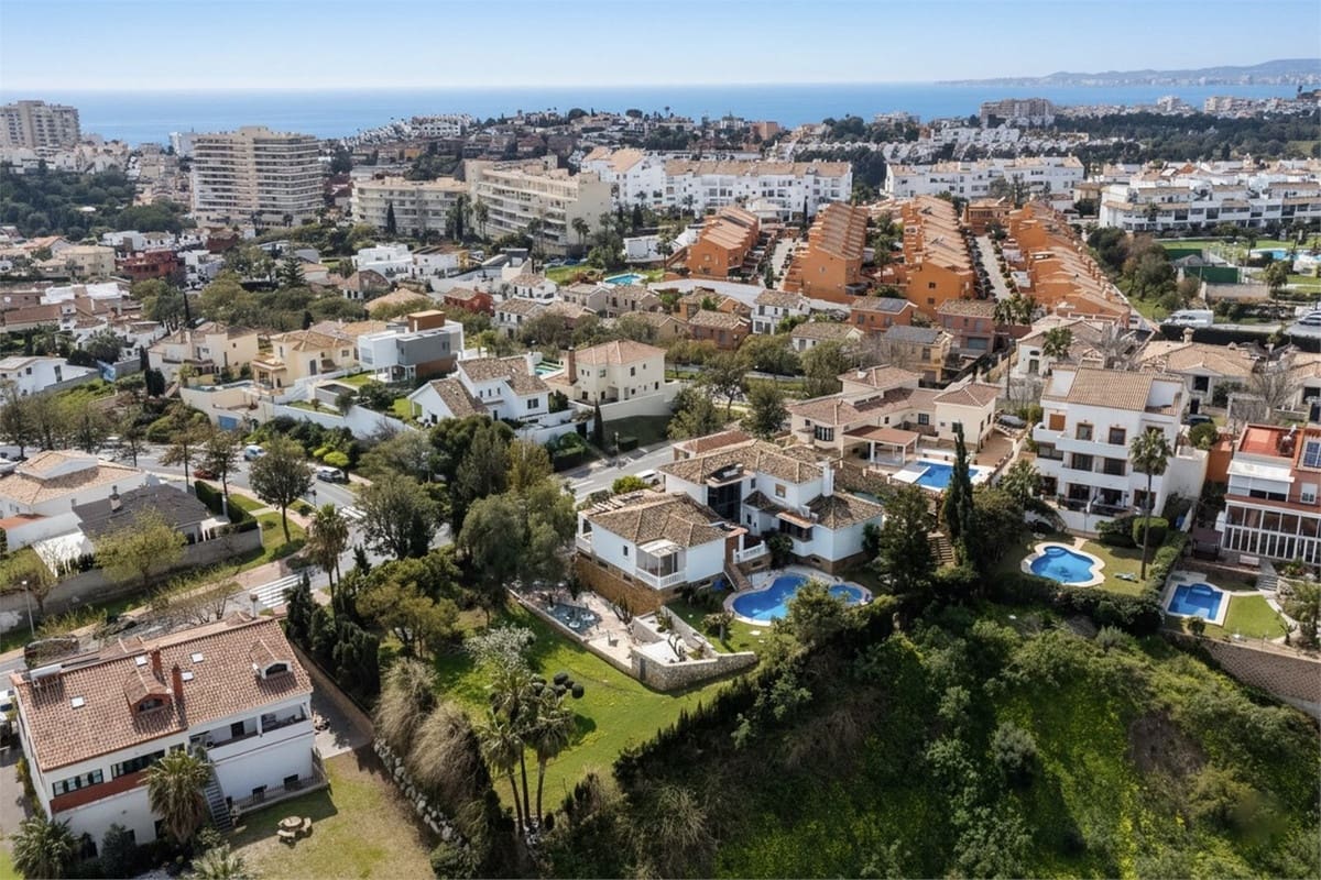 6 sypialnia Willa na sprzedaż w Benalmadena - 1 590 000 € (Ref: 9763441)