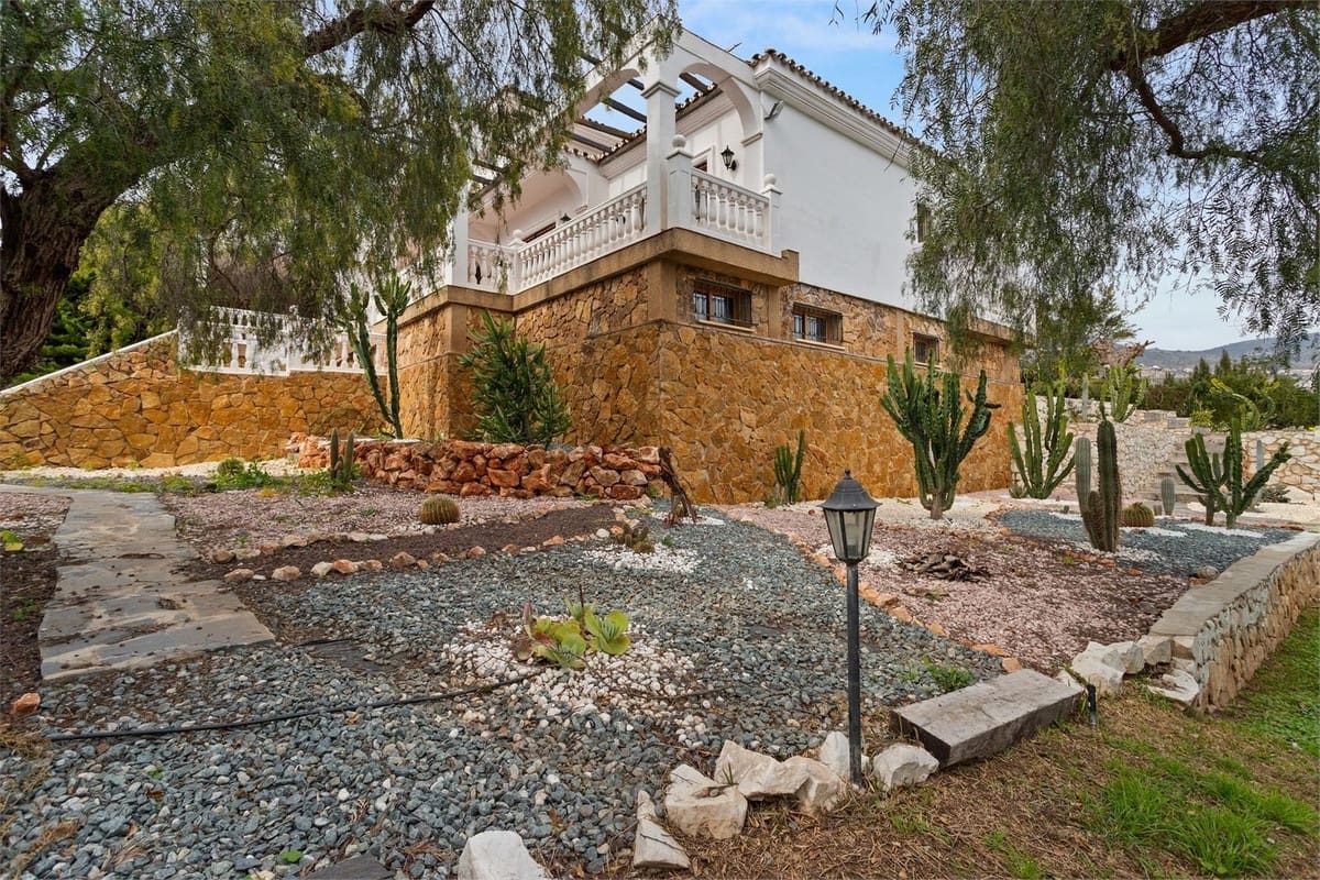 6 sypialnia Willa na sprzedaż w Benalmadena - 1 590 000 € (Ref: 9763441)