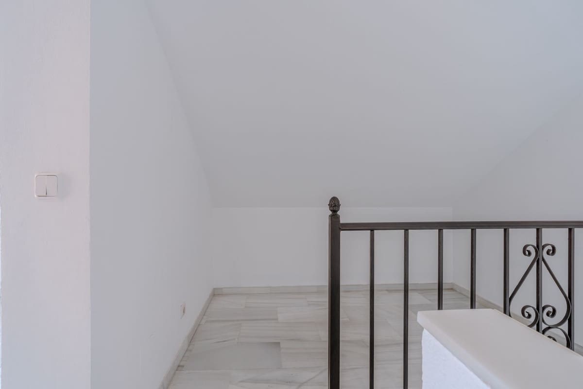 2 chambre Appartement à vendre à San Pedro de Alcantara avec garage - 399 000 € (Ref: 9772506)