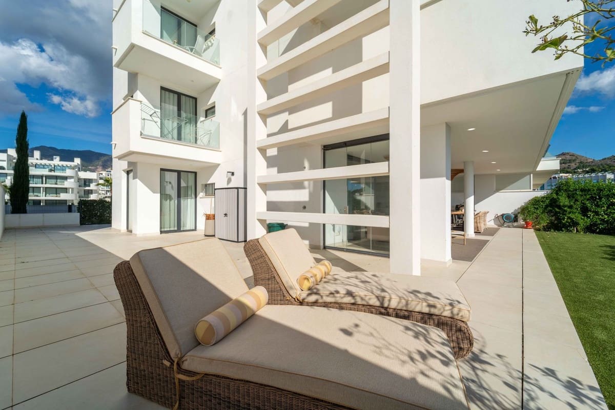 Apartamento de 3 habitaciones en Fuengirola en venta con garaje - 849.000 € (Ref: 9772508)