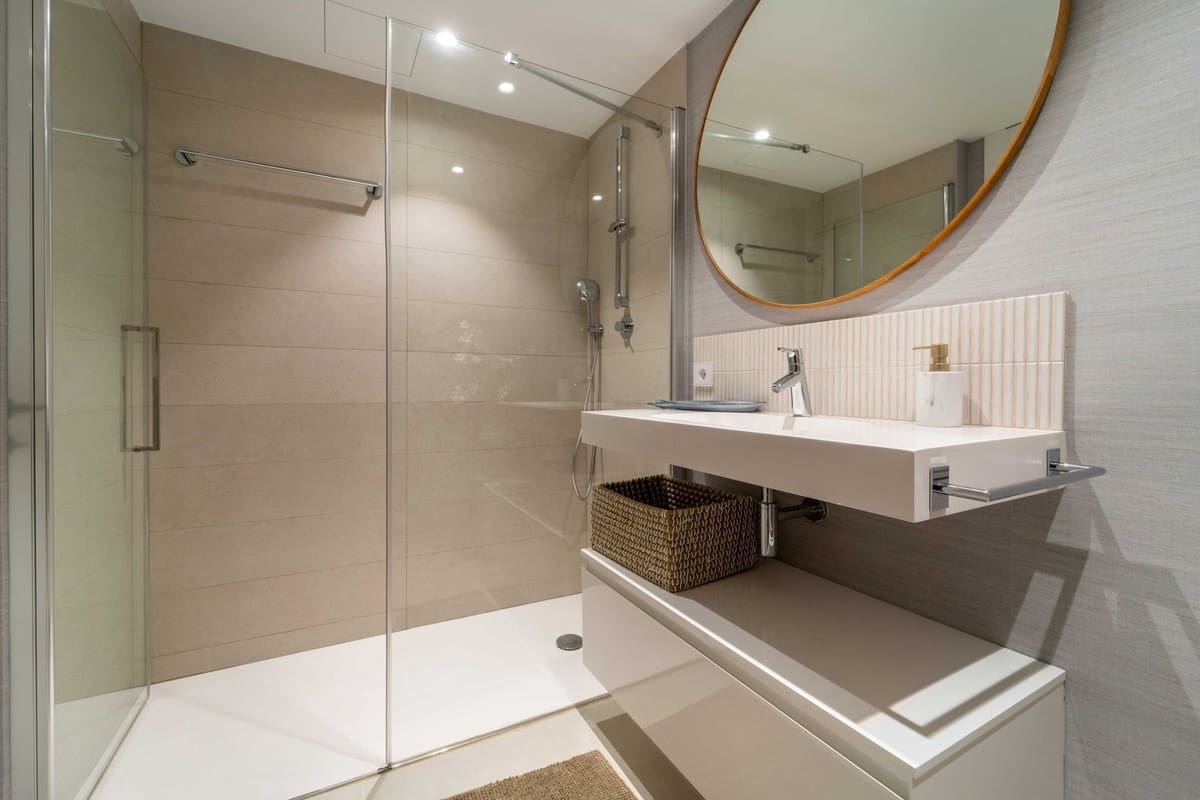 Apartamento de 3 habitaciones en Fuengirola en venta con garaje - 849.000 € (Ref: 9772508)