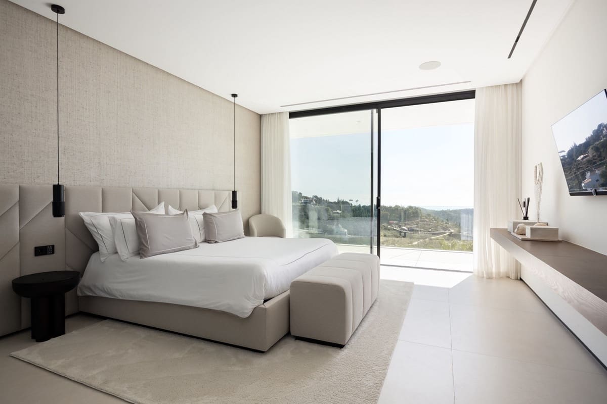 7 bedroom Villa for sale in El Madronal - € 11,500,000 (Ref: 9772509)