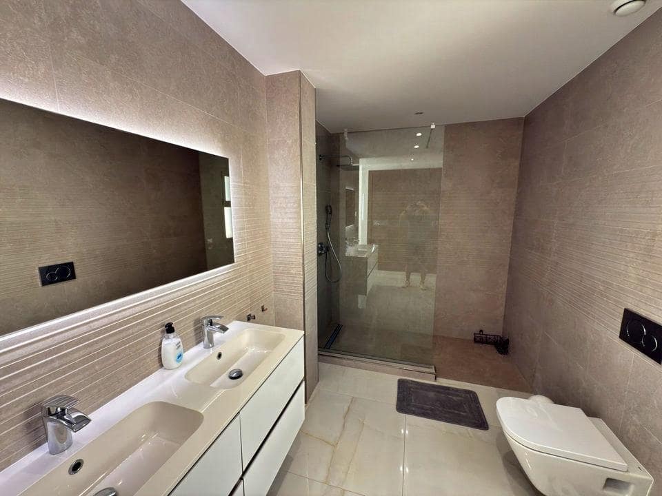 5 makuuhuone Huvila myytävänä paikassa Orihuela Costa - 859 900 € (Ref: 9777370)