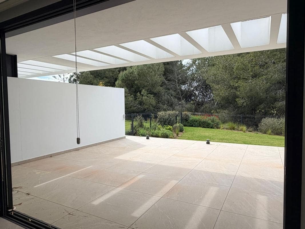 2 slaapkamer Appartement te koop in Marbella - € 1.100.000 (Ref: 9777378)