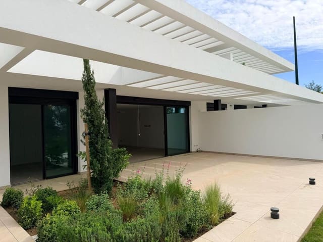 2 slaapkamer Appartement te koop in Casco Antiguo, Marbella - € 1.100.000 (Ref: 9777378)