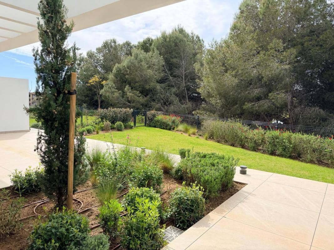 2 slaapkamer Appartement te koop in Marbella - € 1.100.000 (Ref: 9777378)