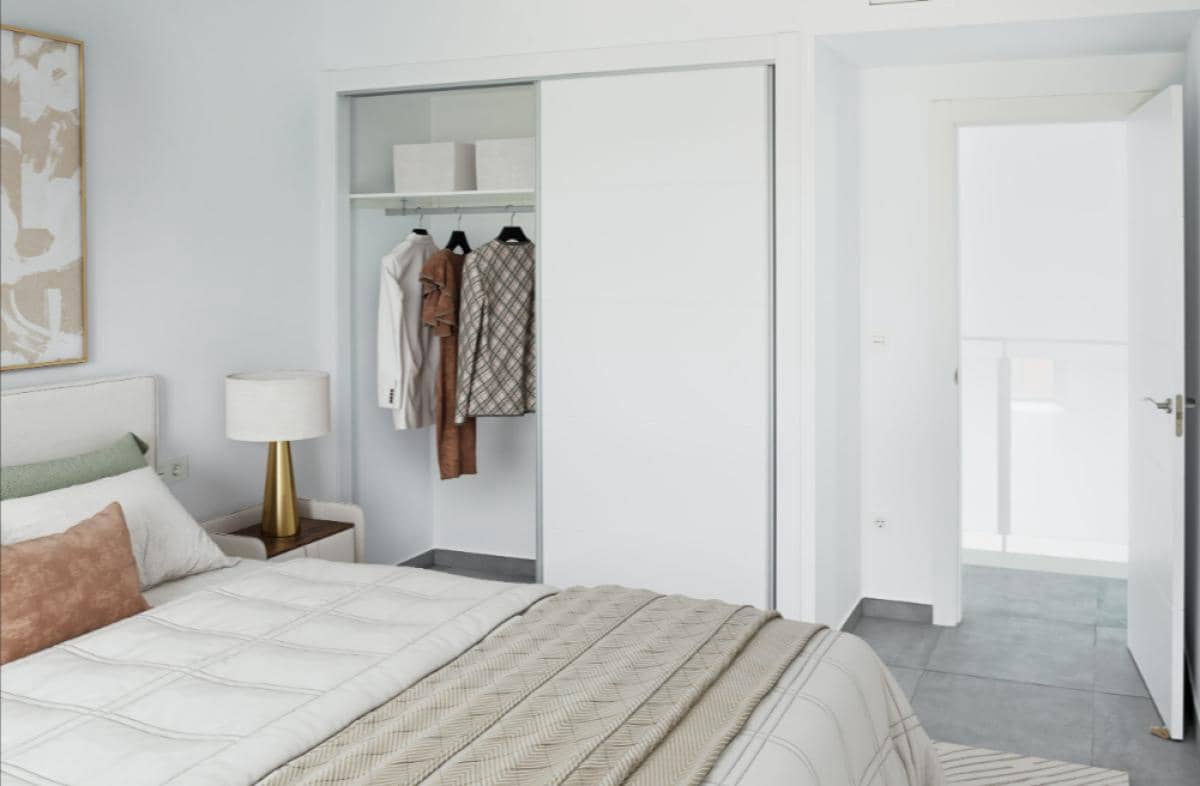 Chalet de 4 habitaciones en Gran Alacant en venta con piscina - 805.000 € (Ref: 9777456)