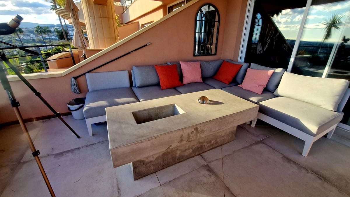 4 soveværelse Lejlighed til salg i Marbella med garage - € 1.299.000 (Ref: 9783914)