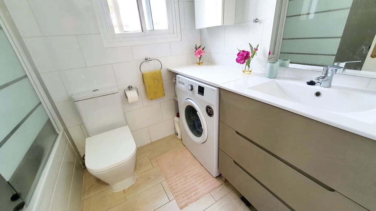 2 soveværelse Bungalow til salg i Benalmadena - € 319.000 (Ref: 9783915)