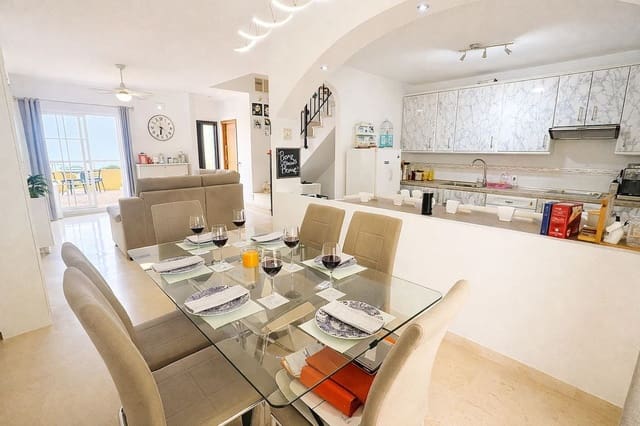 3 sypialnia Dom na sprzedaż w Manilva Pueblo, Manilva - 335 000 € (Ref: 9783916)