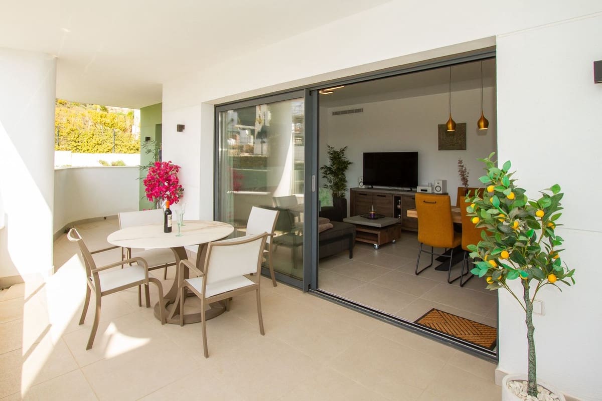 Apartamento de 3 habitaciones en La Cala de Mijas en venta con garaje - 425.000 € (Ref: 9783918)