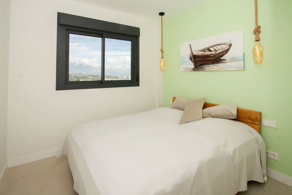 Apartamento de 3 habitaciones en La Cala de Mijas en venta con garaje - 425.000 € (Ref: 9783918)