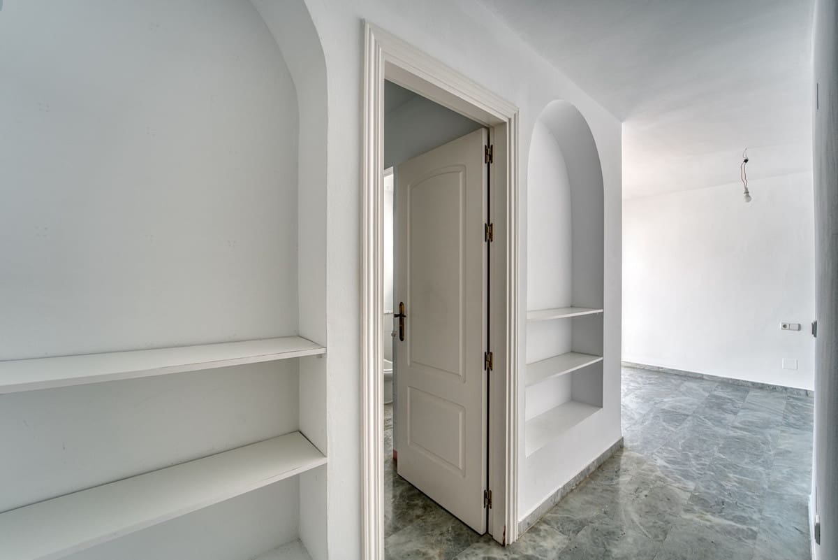 5 slaapkamer Penthouse te koop in Guadalmina - € 1.320.000 (Ref: 9783921)