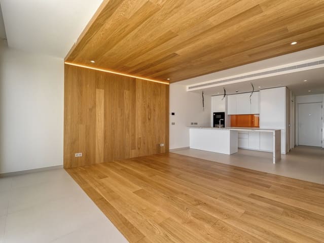 2 soveværelse Lejlighed til salg i Castillo Sohail, Fuengirola - € 849.000 (Ref: 9783923)