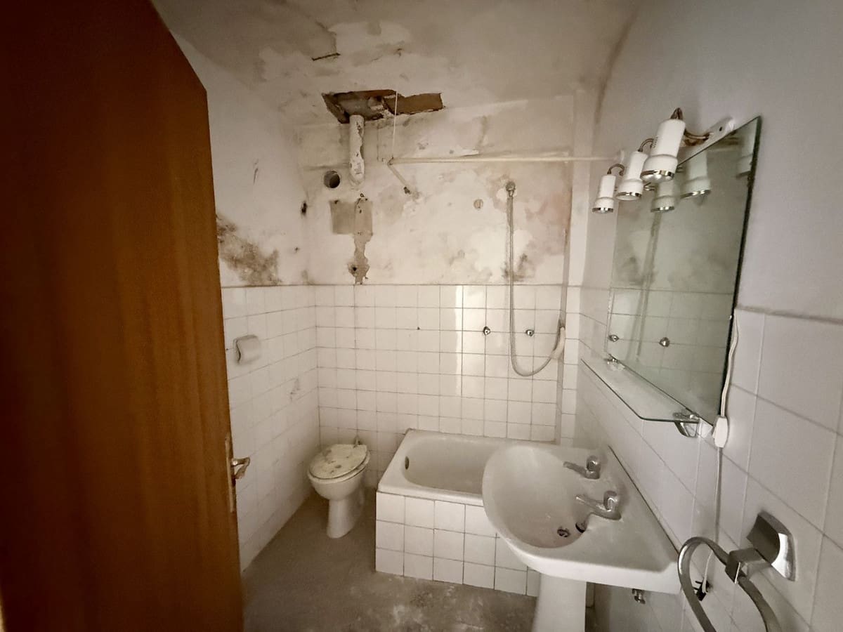 8 slaapkamer Appartement te koop in Fuengirola - € 650.000 (Ref: 9783924)