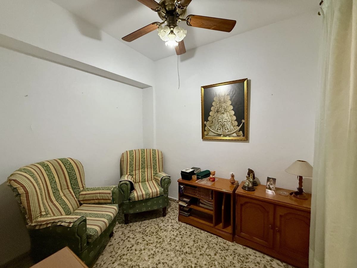 8 slaapkamer Appartement te koop in Fuengirola - € 650.000 (Ref: 9783924)