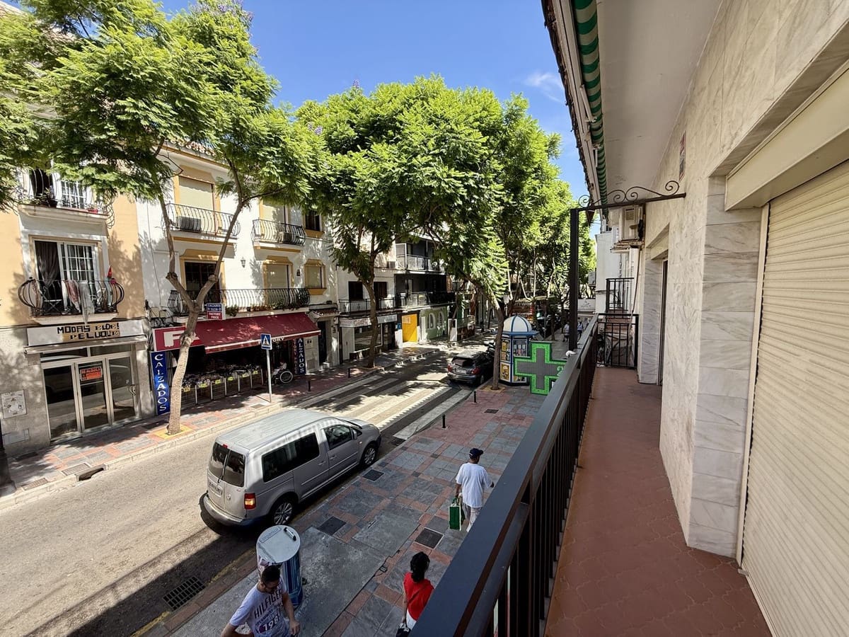 8 slaapkamer Appartement te koop in Fuengirola - € 650.000 (Ref: 9783924)