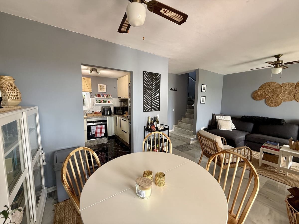 2 sypialnia Dom na sprzedaż w Calahonda - 425 000 € (Ref: 9783925)