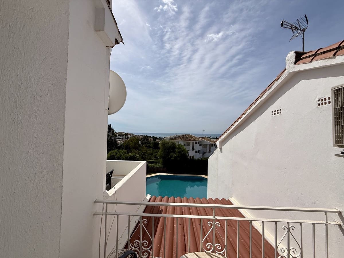 2 sypialnia Dom na sprzedaż w Calahonda - 425 000 € (Ref: 9783925)