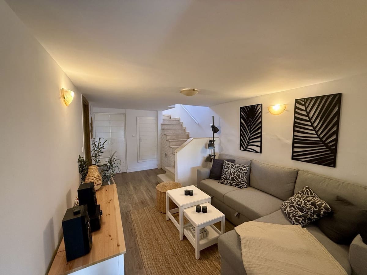 2 sypialnia Dom na sprzedaż w Calahonda - 425 000 € (Ref: 9783925)